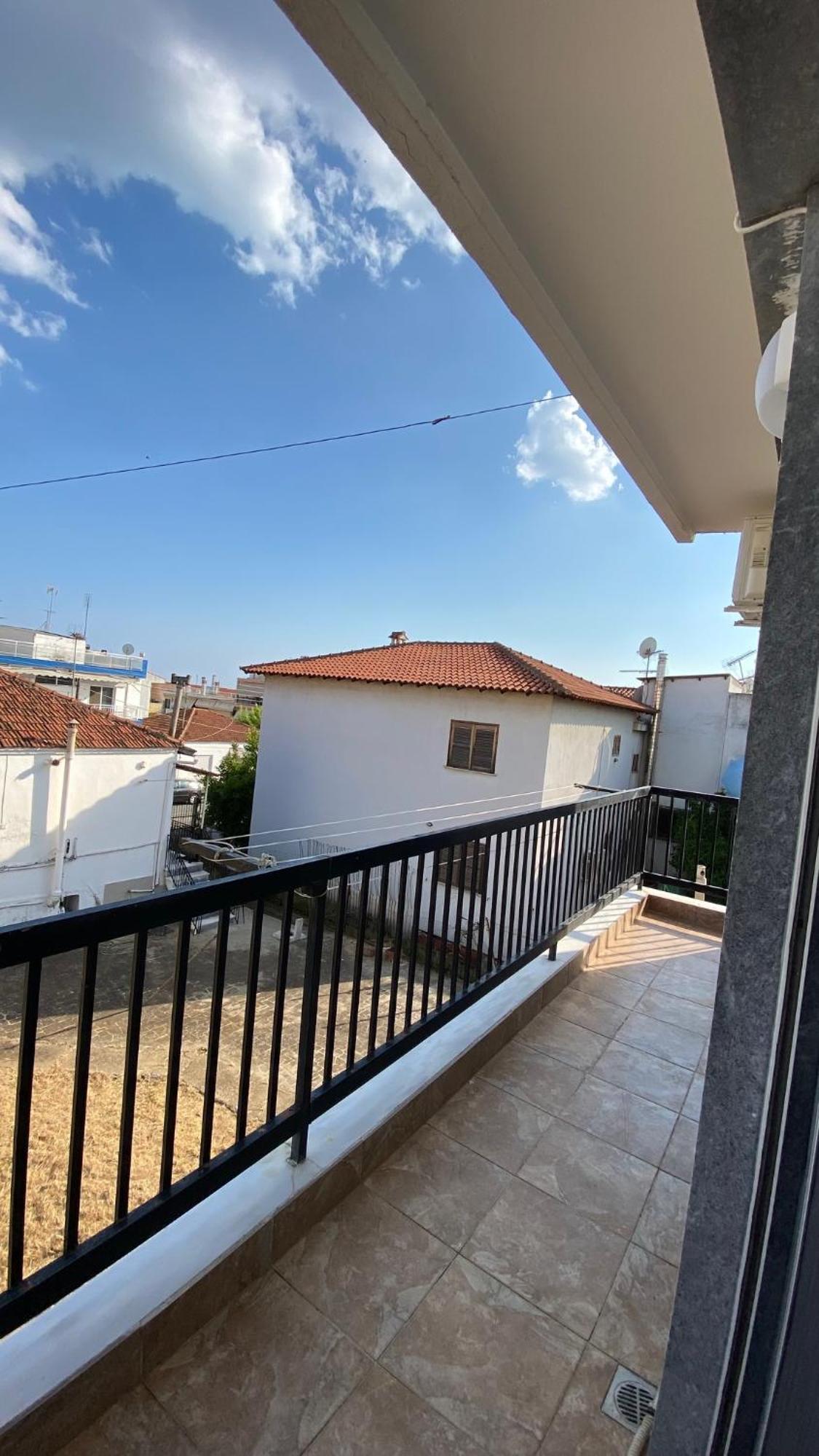 Family Apartment Nea Moudania Exterior photo